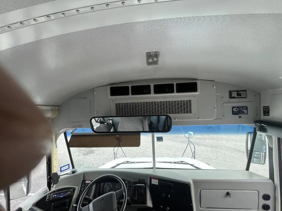 2010 Blue Bird Comventional - Image 22