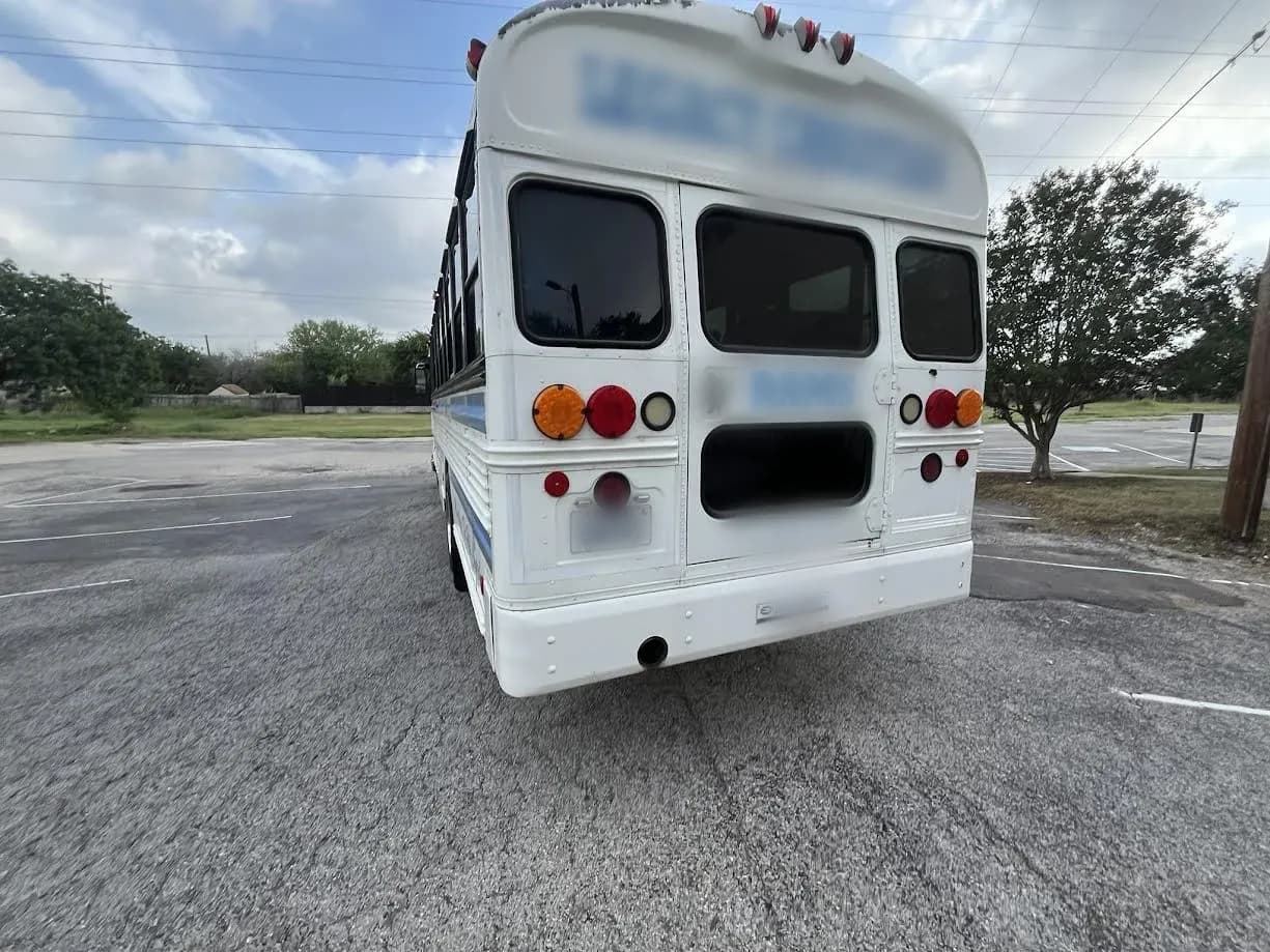 2010 Blue Bird Comventional - Image 7