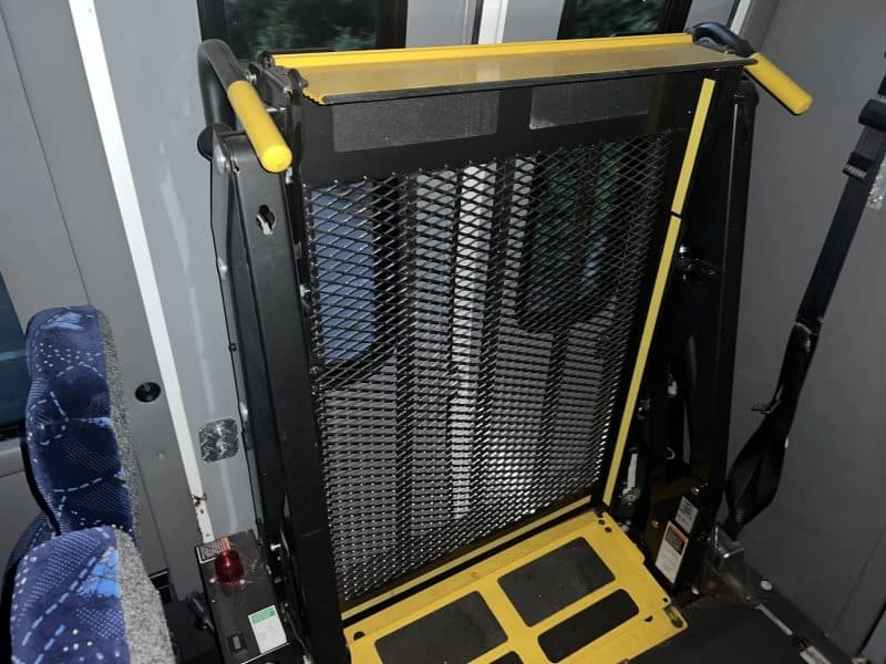 2016 Ford E450 ADA Shuttle Bus - Image 8