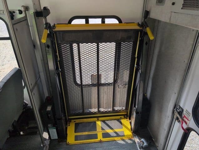 2019 Ford Starcraft Cutaway Shuttle Bus - Image 7