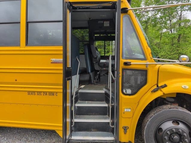 2019 Freightliner Thomas School Bus - Image 6