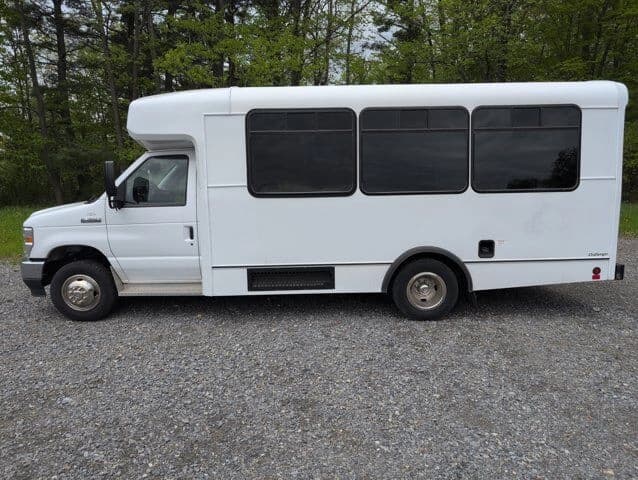 2021 Ford Champion Cutaway Shuttle Bus - Image 2
