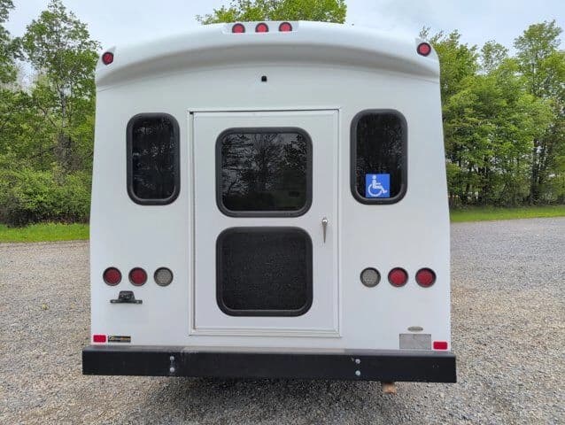 2021 Ford Champion Cutaway Shuttle Bus - Image 3