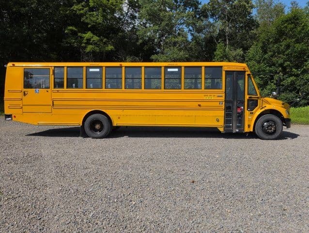 2019 Freightliner Thomas School Bus - Image 4