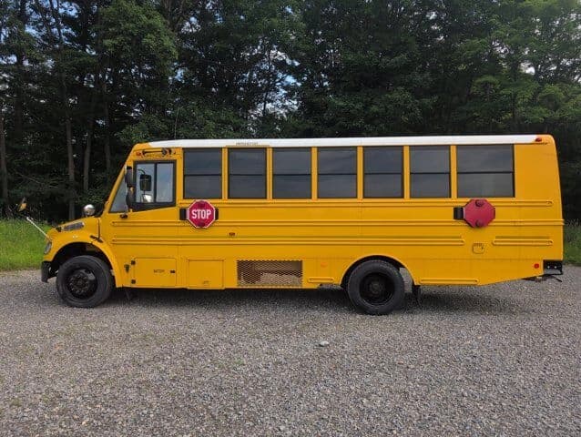 2019 Freightliner Thomas School Bus - Image 2