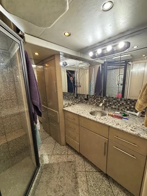 2003 Prevost H3-45 Motorcoach Conversion - Image 19