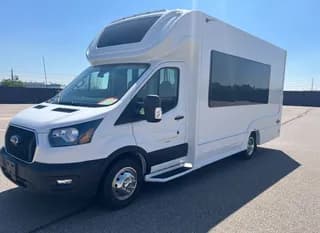 2025 Embassy Element bus