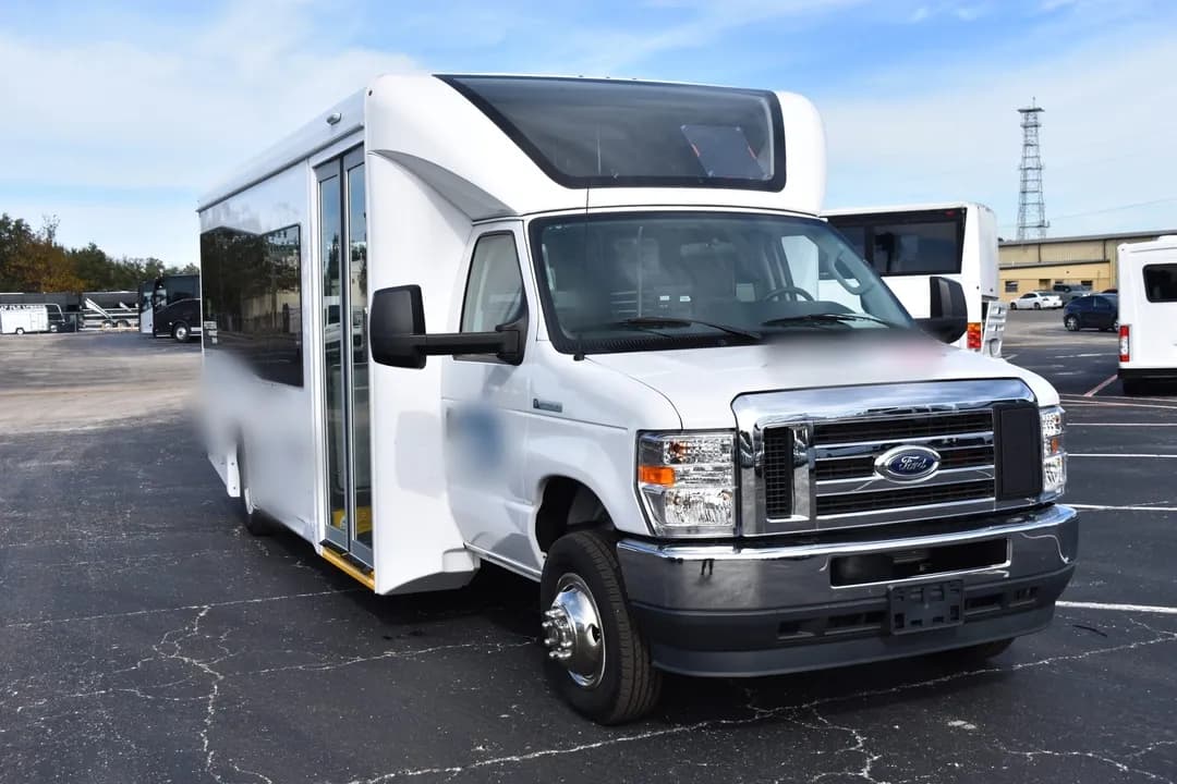 2023 Optimal S1LF Electric Bus - Image 2