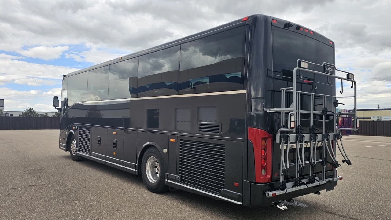 2018 Van Hool CX35 Coach - Image 2