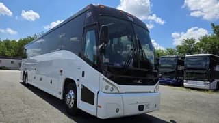 2019 Motor Coach Industries J4500 bus