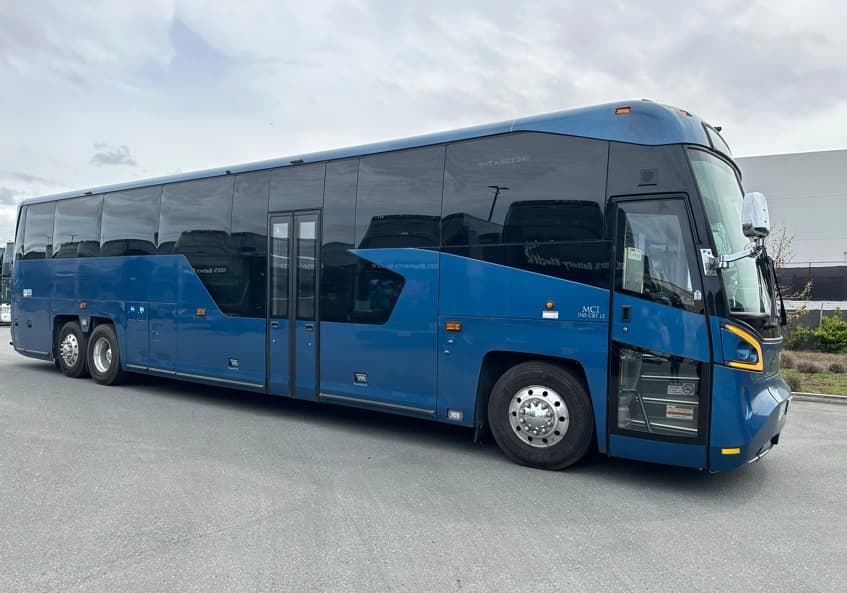 2020 MCI D45CRTLE Coach - Image 2