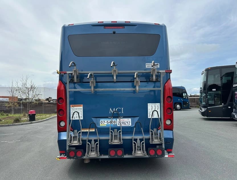 2020 MCI D45CRTLE Coach - Image 3