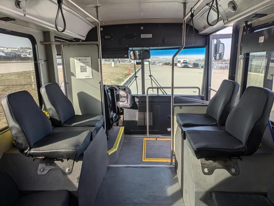 2021 Arboc EQUESS Shuttle Bus - Image 3