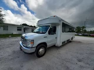 2017 Ford E450 bus