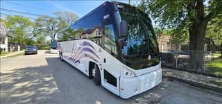 2019 Motor Coach Industries J4500 bus