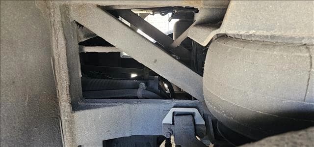 2019 MCI J4500 Coach - Image 26