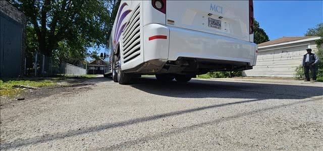 2019 MCI J4500 Coach - Image 36