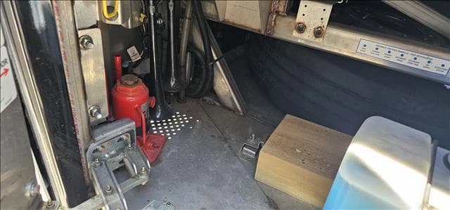 2019 MCI MCI J4500 Coach - Image 17