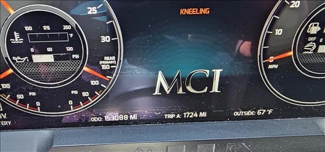 2019 MCI MCI J4500 Coach - Image 21