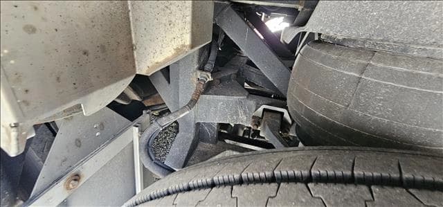 2019 MCI MCI J4500 Coach - Image 4