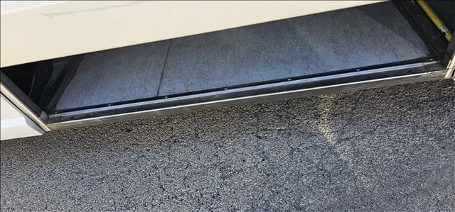 2019 MCI MCI J4500 Coach - Image 35