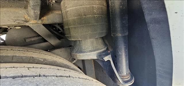 2019 MCI MCI J4500 Coach - Image 41