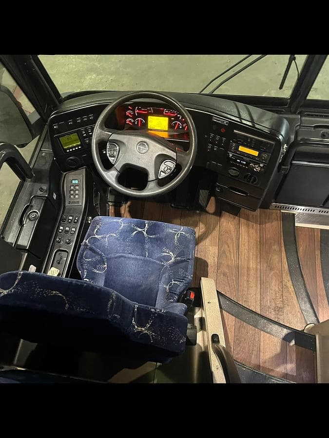 2019 Prevost H3-45 Coach - Image 7
