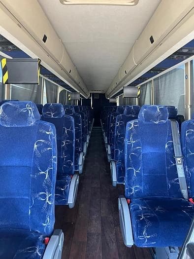 2019 Prevost H3-45 Coach - Image 10