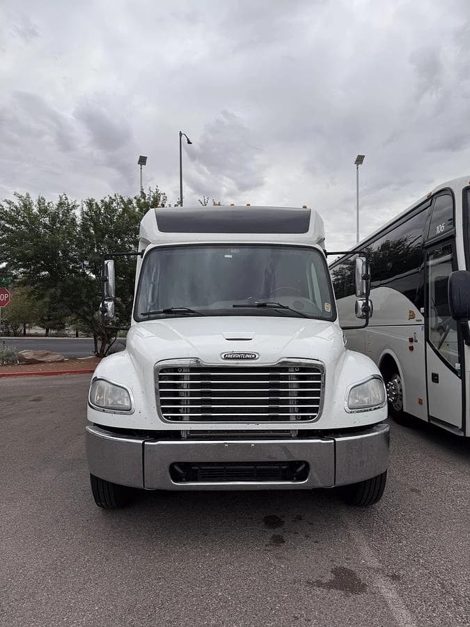 2018 Freightliner GM40 Cutaway - Image 6