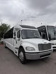 2018 Freightliner GM40 bus