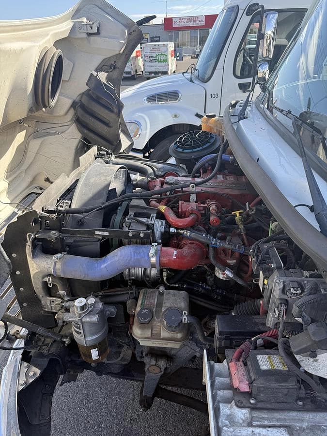 2018 Freightliner EG40 Cutaway - Image 8