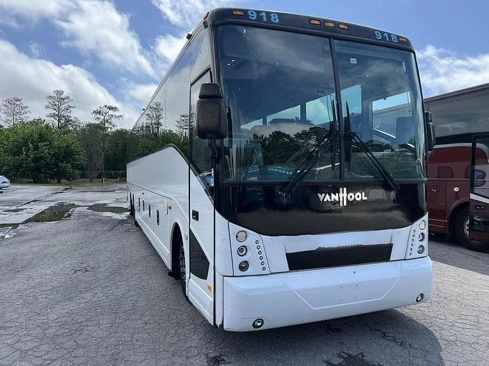2016 Van hool CX45 ADA Coach - Image 3