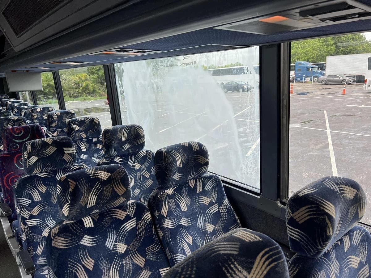 2006 Van hool C2045 Coach - Image 13
