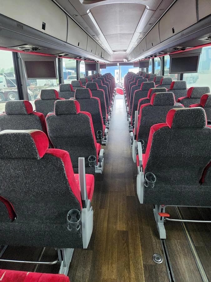 2019 Mci J4500 ADA Coach - Image 13