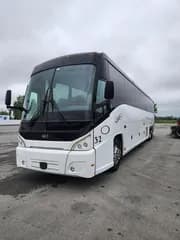 2019 Motor Coach Industries J4500 ADA bus