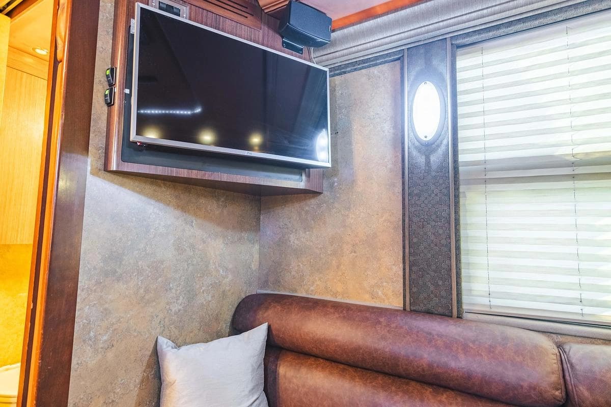 2008 Prevost XLII Motorcoach Conversion - Image 17