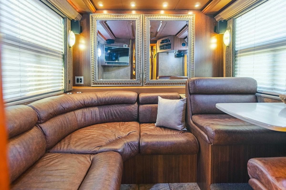 2008 Prevost XLII Motorcoach Conversion - Image 9