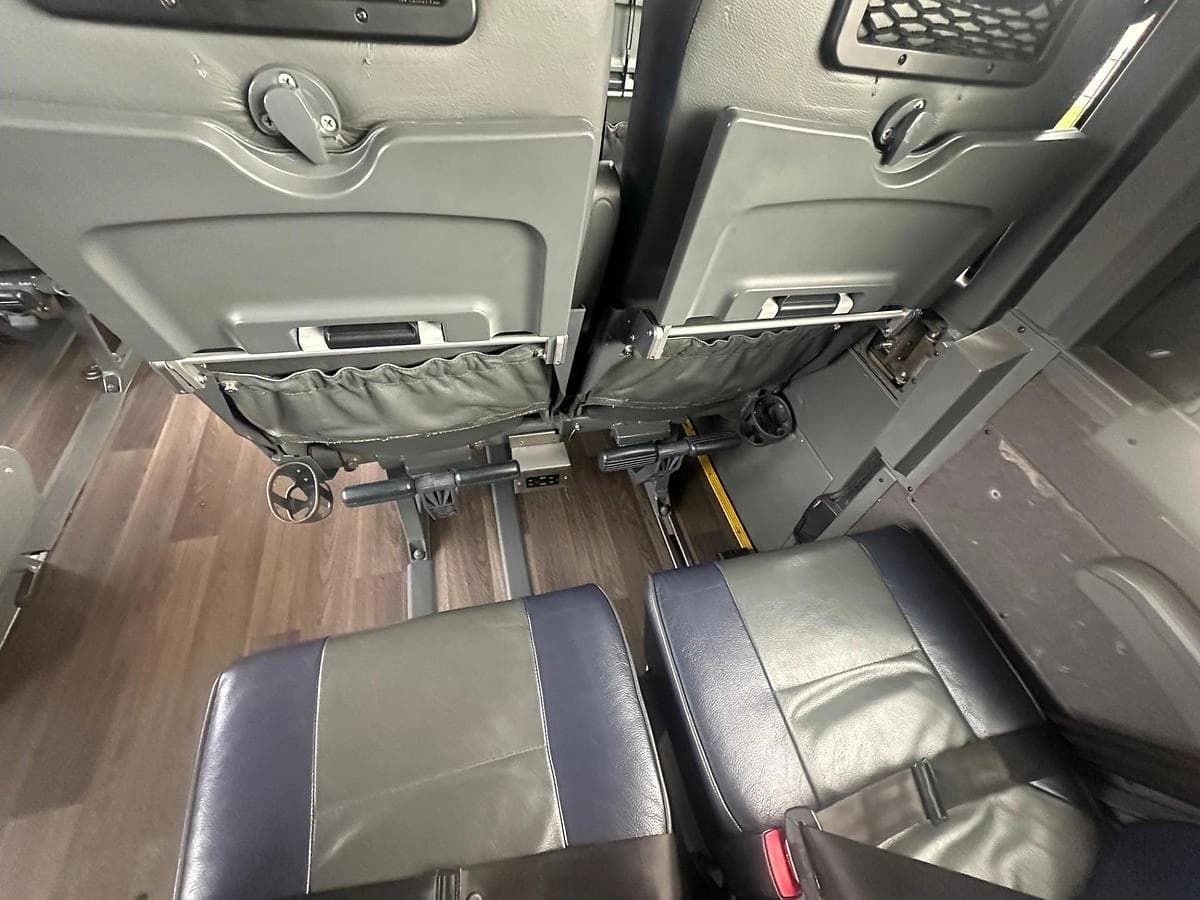 2017 Van hool CX35 Coach - Image 13
