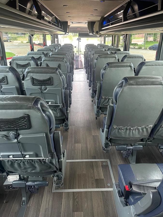 2017 Van hool CX35 Coach - Image 12