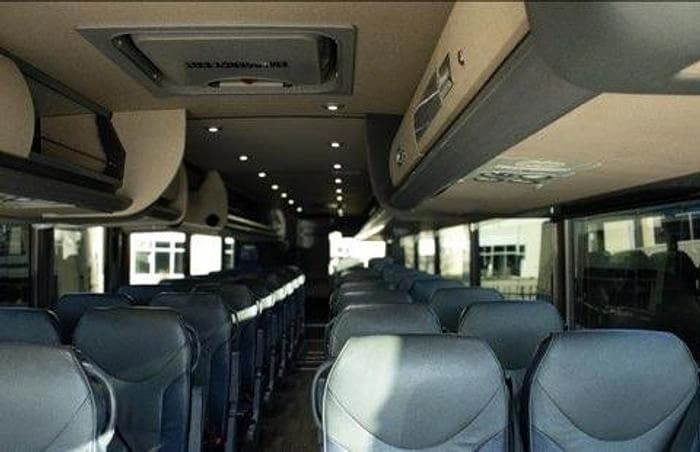 2017 Van Hool CX35 Coach - Image 4