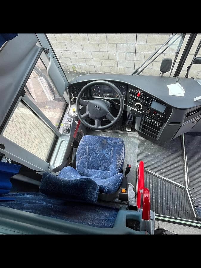 2015 Van Hool TX45 Coach - Image 7