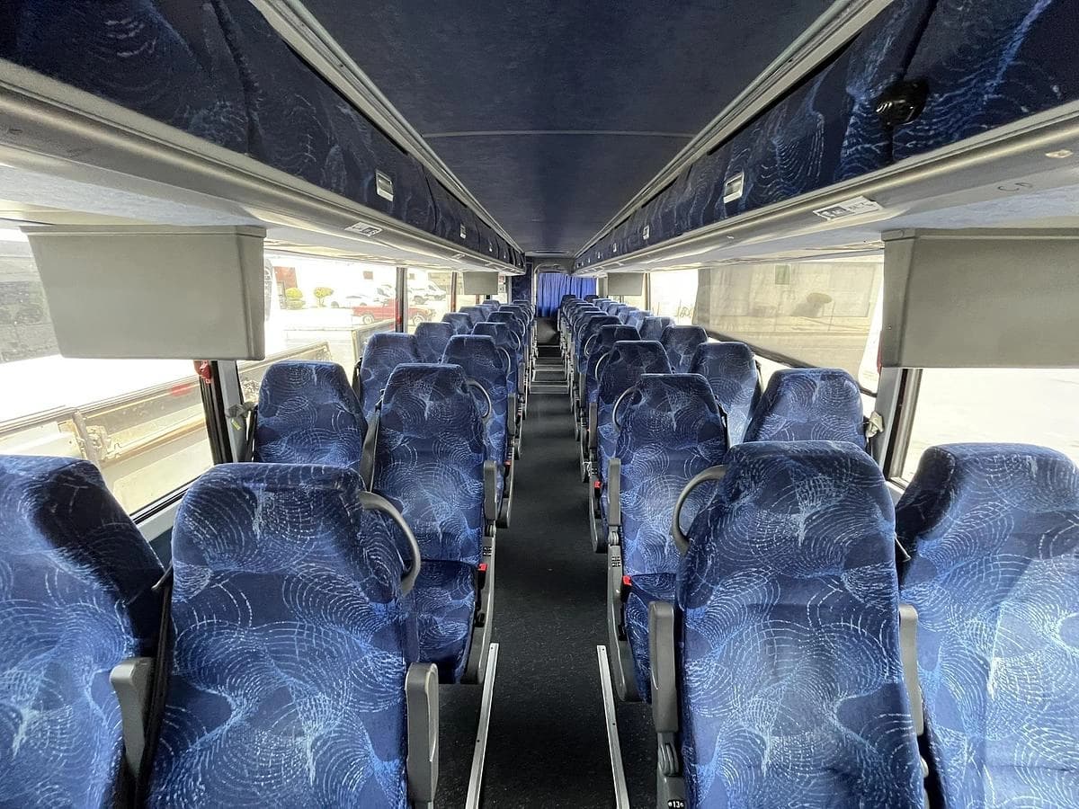 2015 Van Hool TX45 Coach - Image 10
