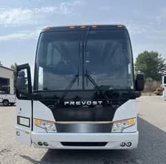 2015 Prevost (NFI) H3-45 ADA bus