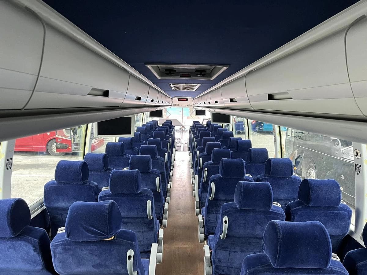 2016 Volvo 9700 Coach - Image 7