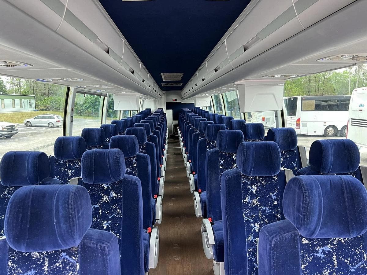 2016 Volvo 9700 Coach - Image 12