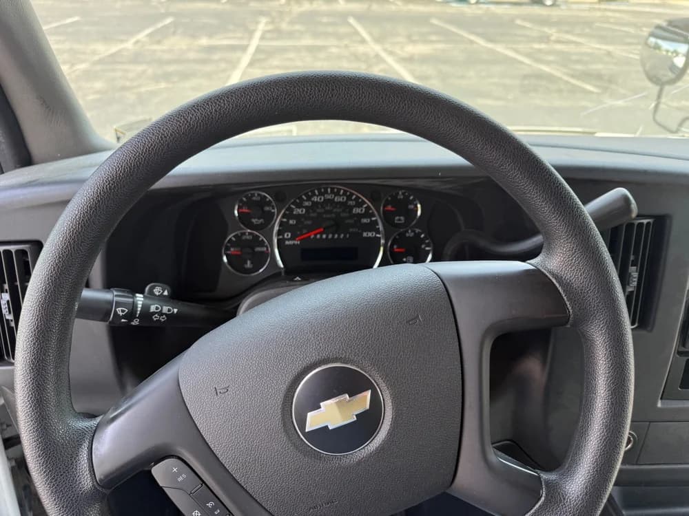 2008 Chevrolet StarCraft - Image 6
