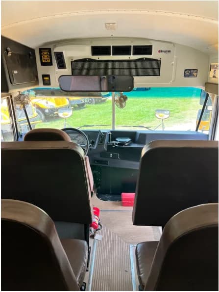 2017 Air Conditioned Blue Bird - Image 4