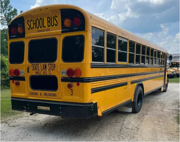 2017 Air Conditioned Blue Bird - Image 6