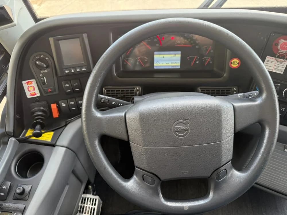 2024 Volvo 9700 54 Passenger - Image 9