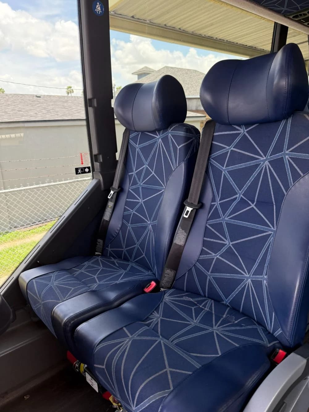 2020 Prevost H3-45 - Image 11